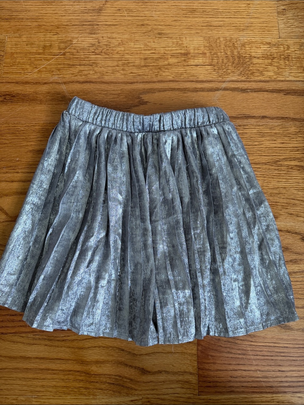 GAP Shimmery Silver Pleated Girls Skirt